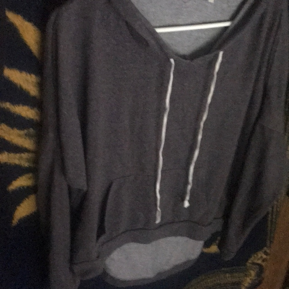 grey cropped hoodie